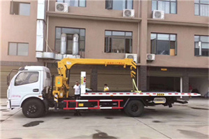 德惠附近汽车轮胎更换