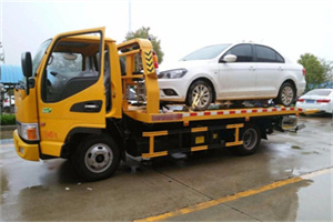 德惠附近拖车救援24小时服务热线